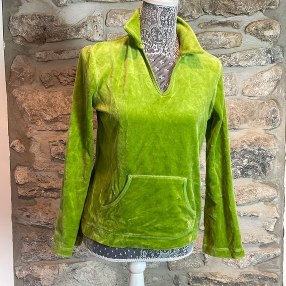 90’s Y2K Velour Pullover Collared Sweatshirt in a bright green